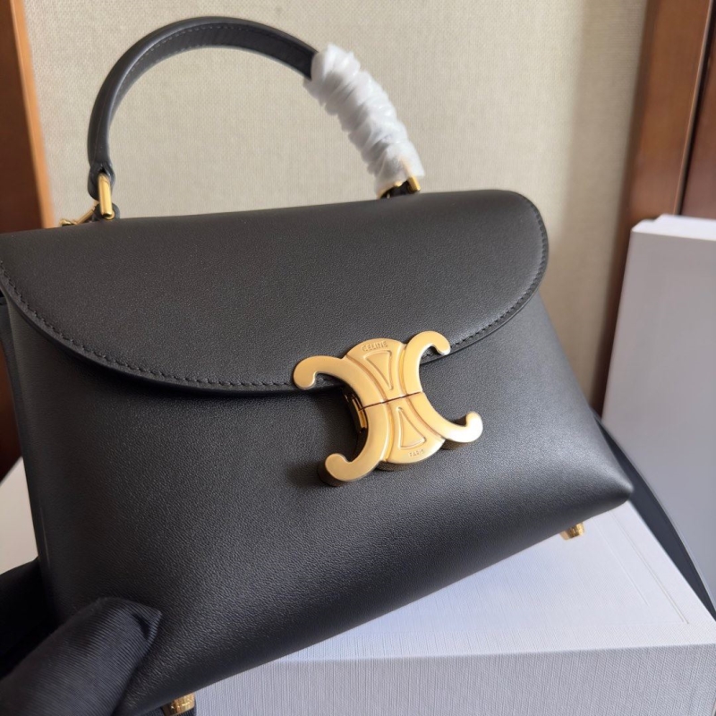 Ce1i*e kelly bags
